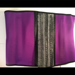Waist Trainer-purple size XL